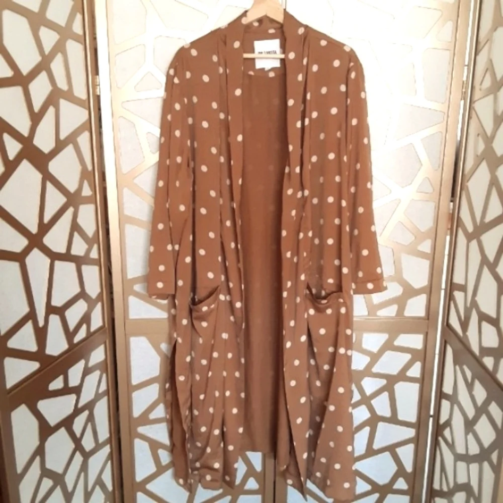NWOT BB DAKOTA Deedra Duster Tan/Cream Dot - Picture 2 of 10